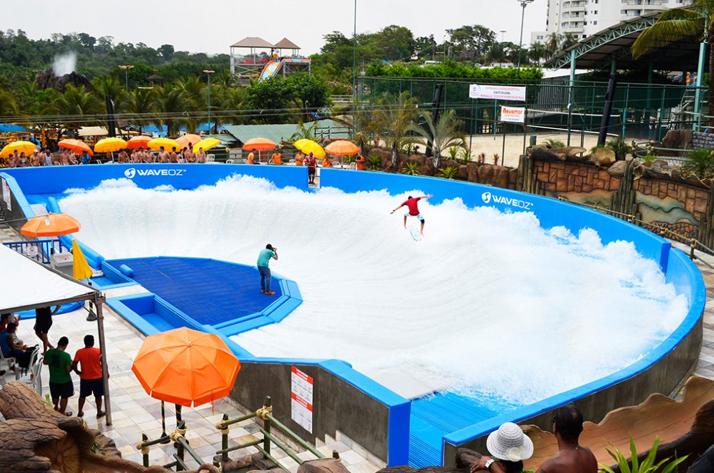 海蛋冲浪模拟器